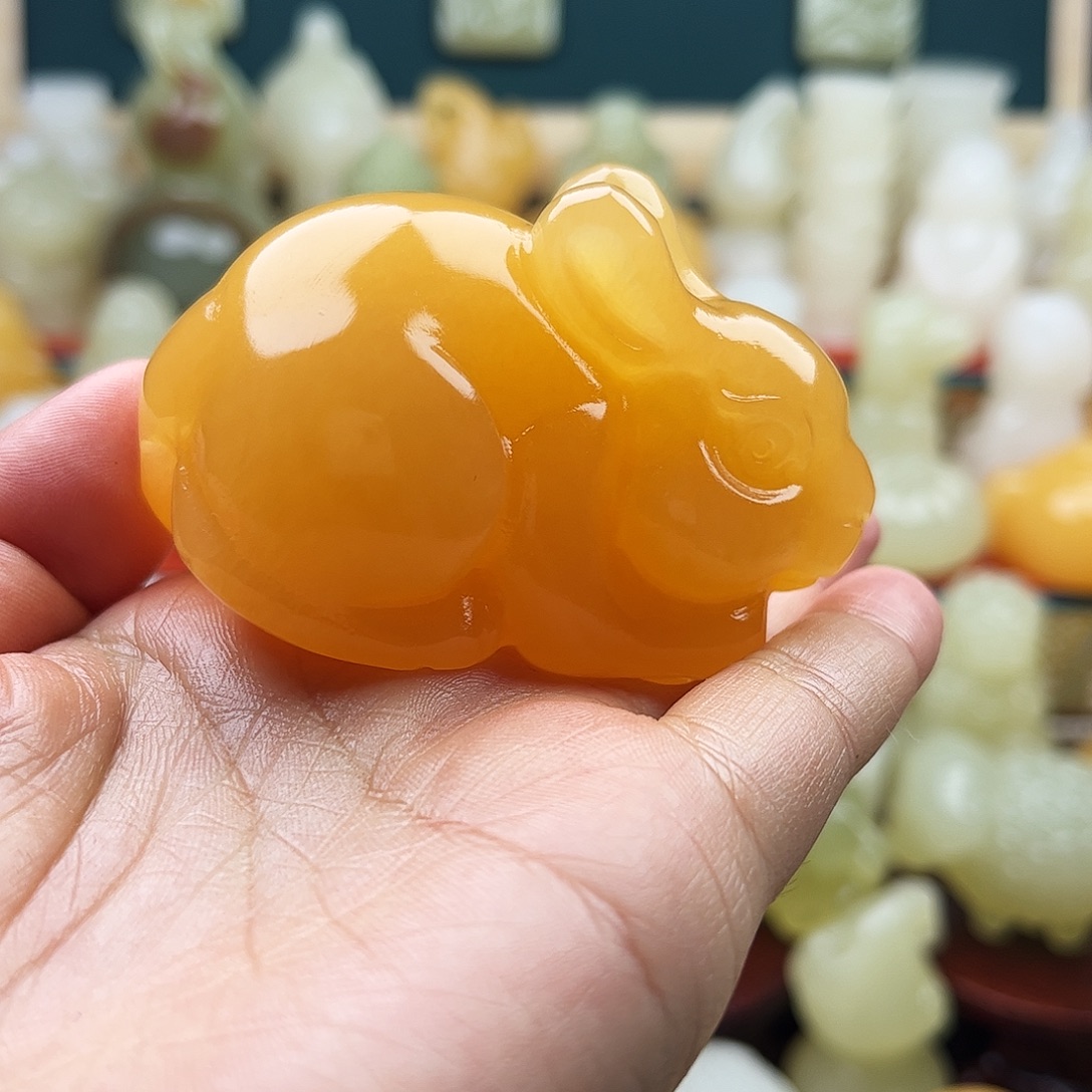 元****玉兔子手把材料摆件