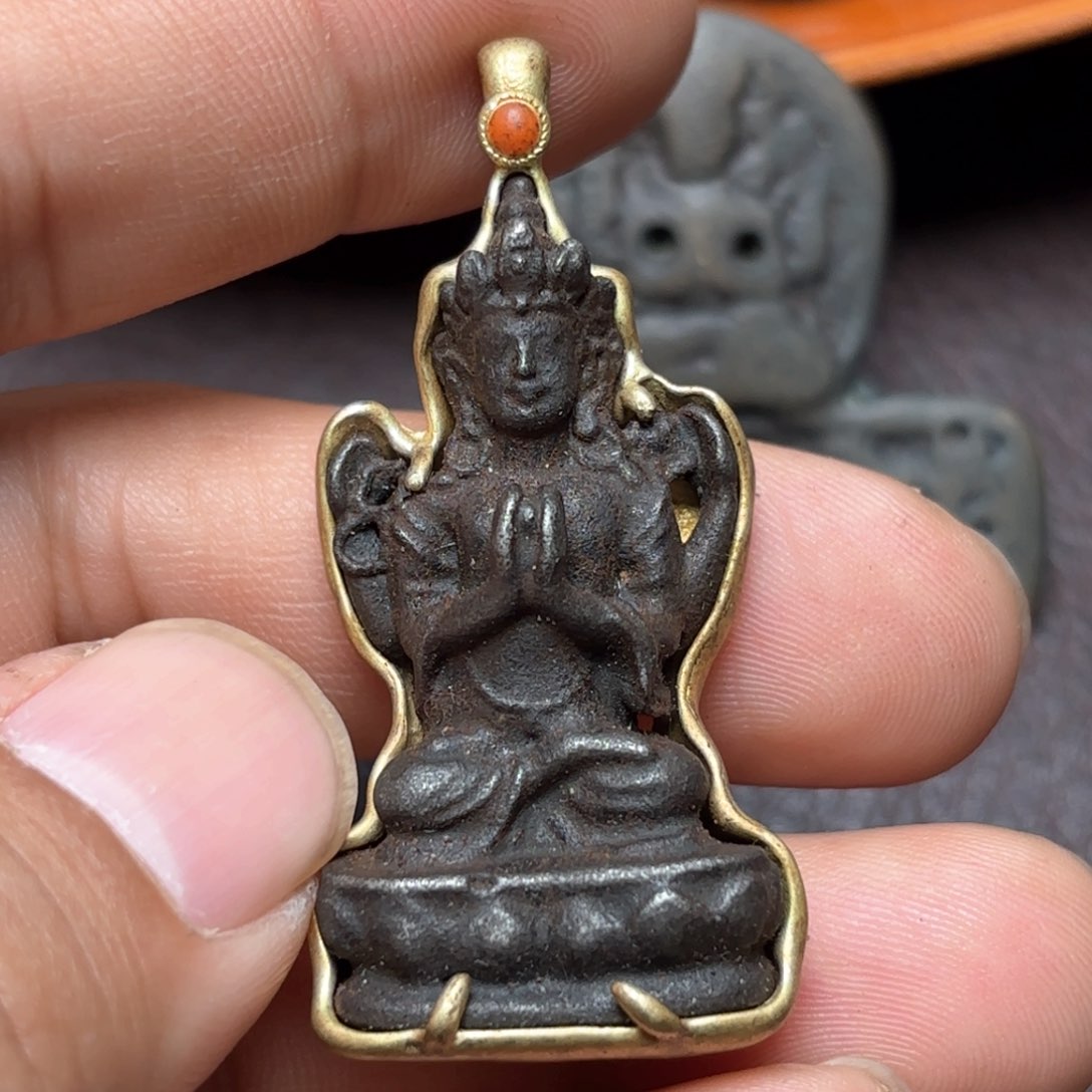 铜星月菩提吊坠项链