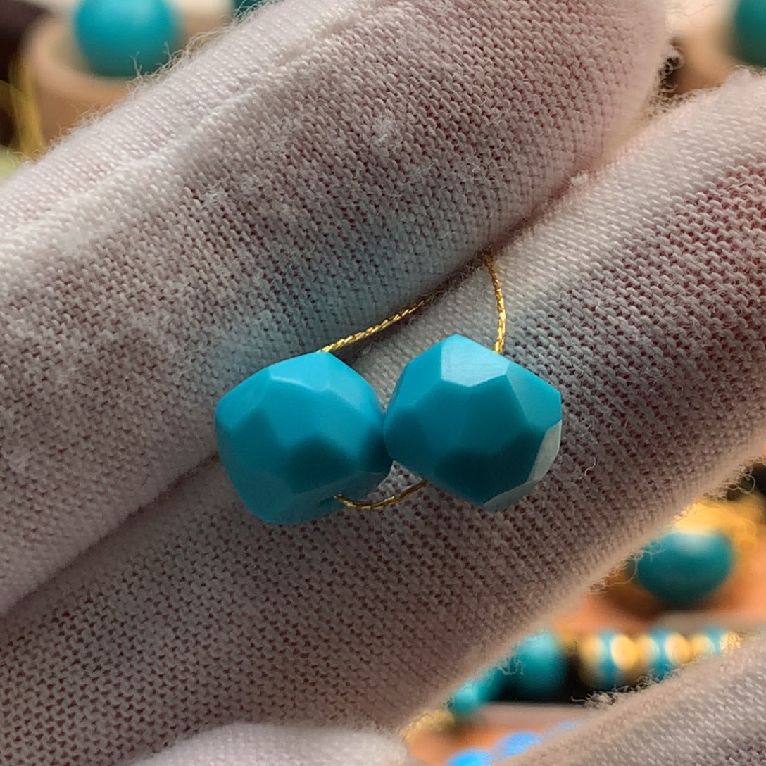 绿松石未镶嵌绿松石8.6m