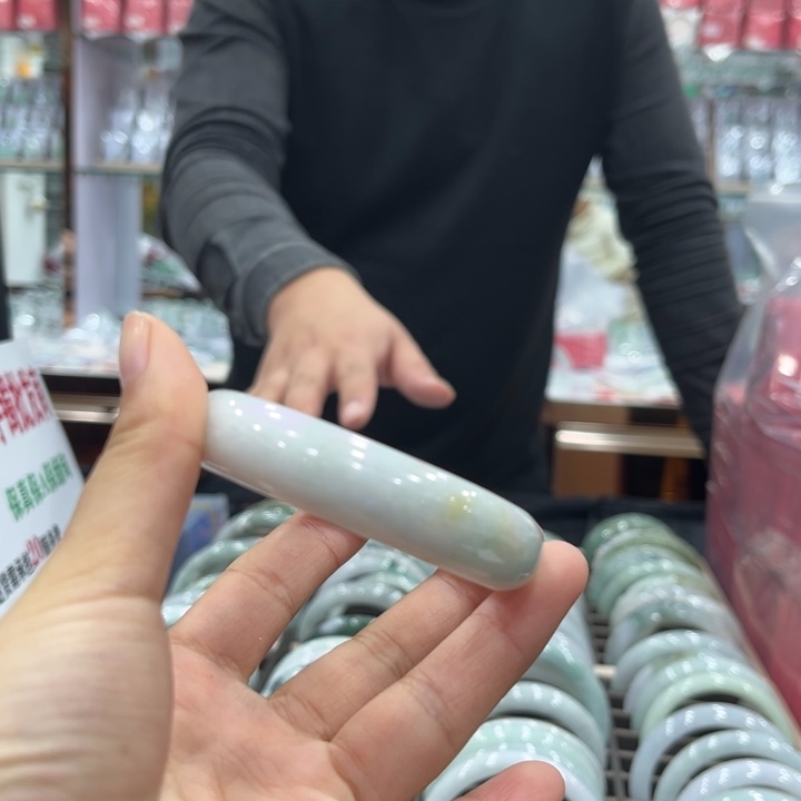 翡翠未镶嵌手镯天然翡翠
