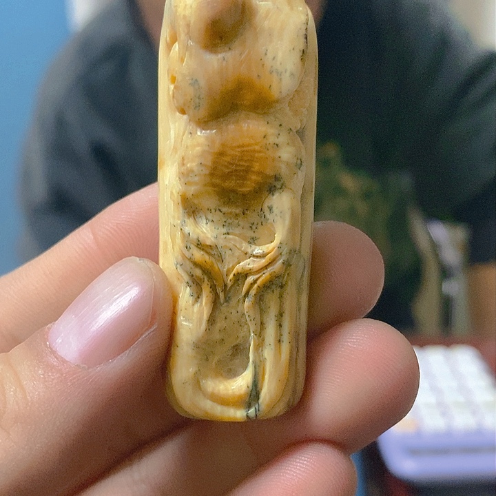 天然猛犸牙雕刻残次品