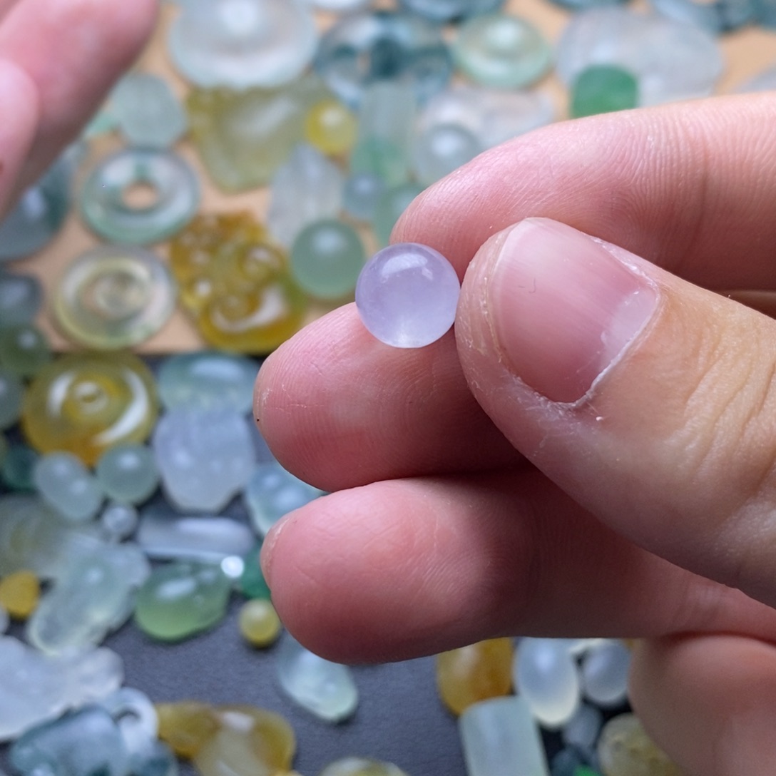 定制翡翠未镶嵌珠子