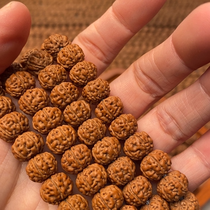 【闪购商品】金刚菩提吊坠吉**羿纯血老树王108