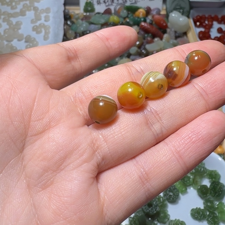 和田玉未镶嵌珠宝半成品