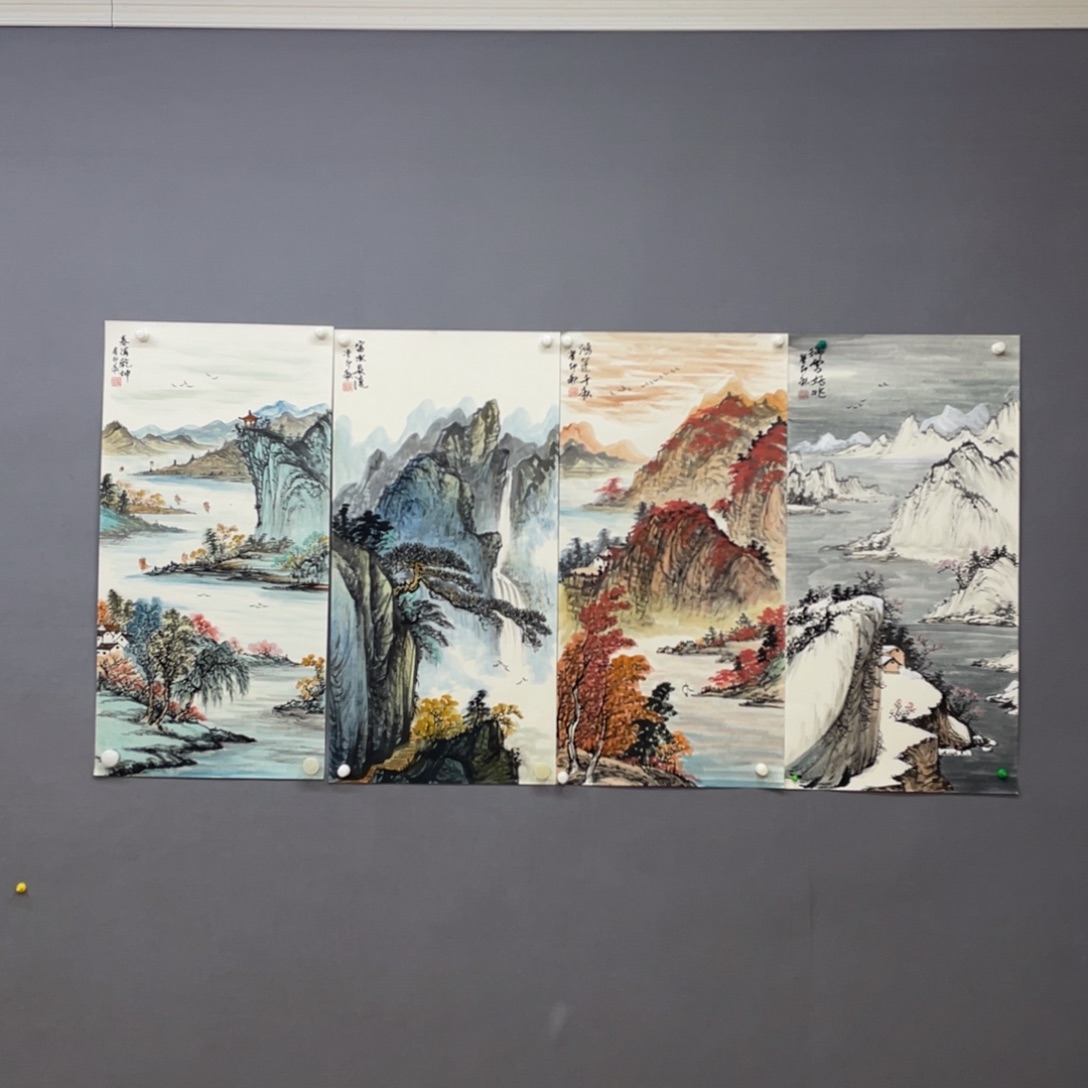 国画艺术家真人手绘