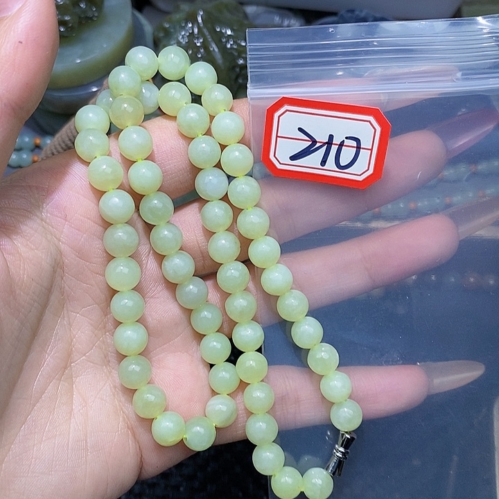 和田玉和田玉边角料随机发未镶嵌