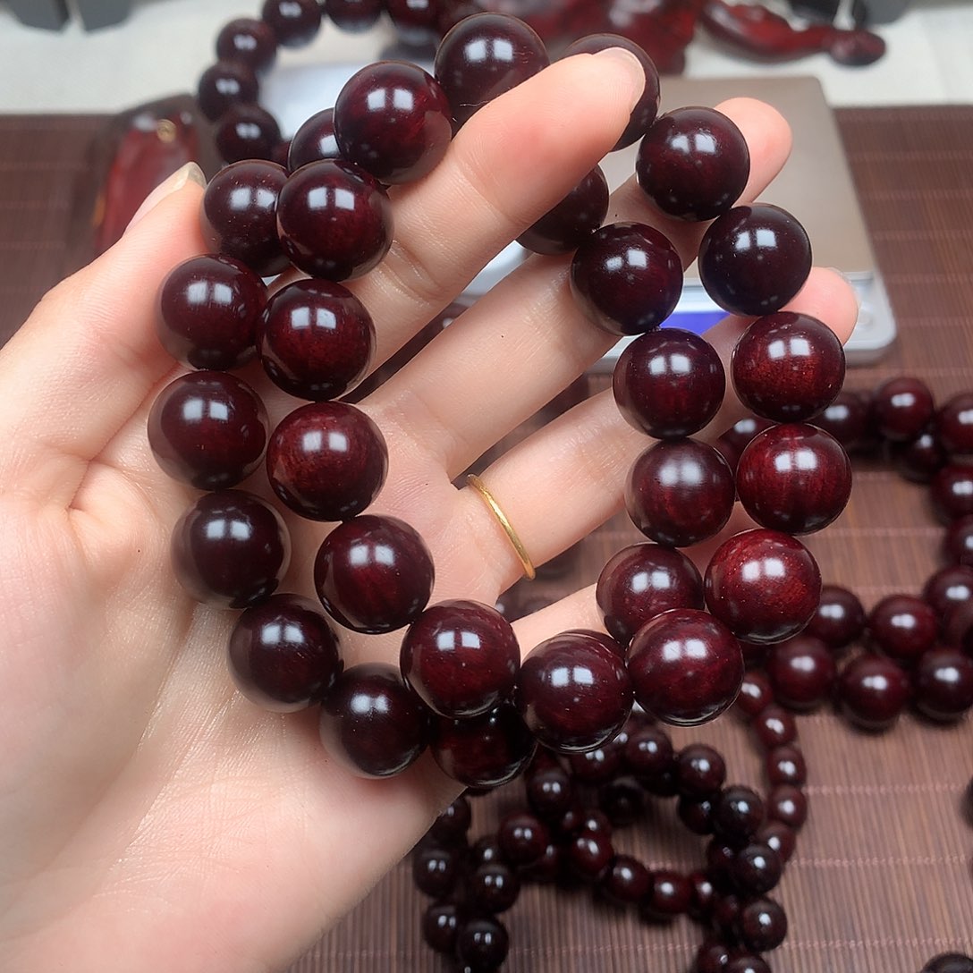 檀香紫檀（小叶紫檀）财****尖1.5带星30颗