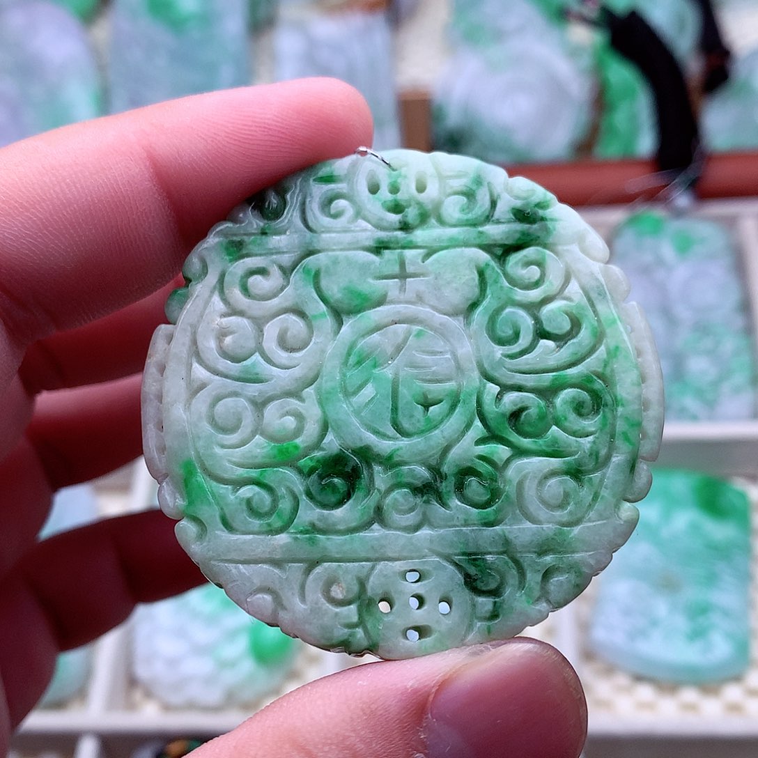 翡翠未镶嵌吊坠(不含链)