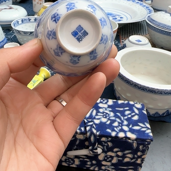 景德镇陶瓷艺术品鼹***豆