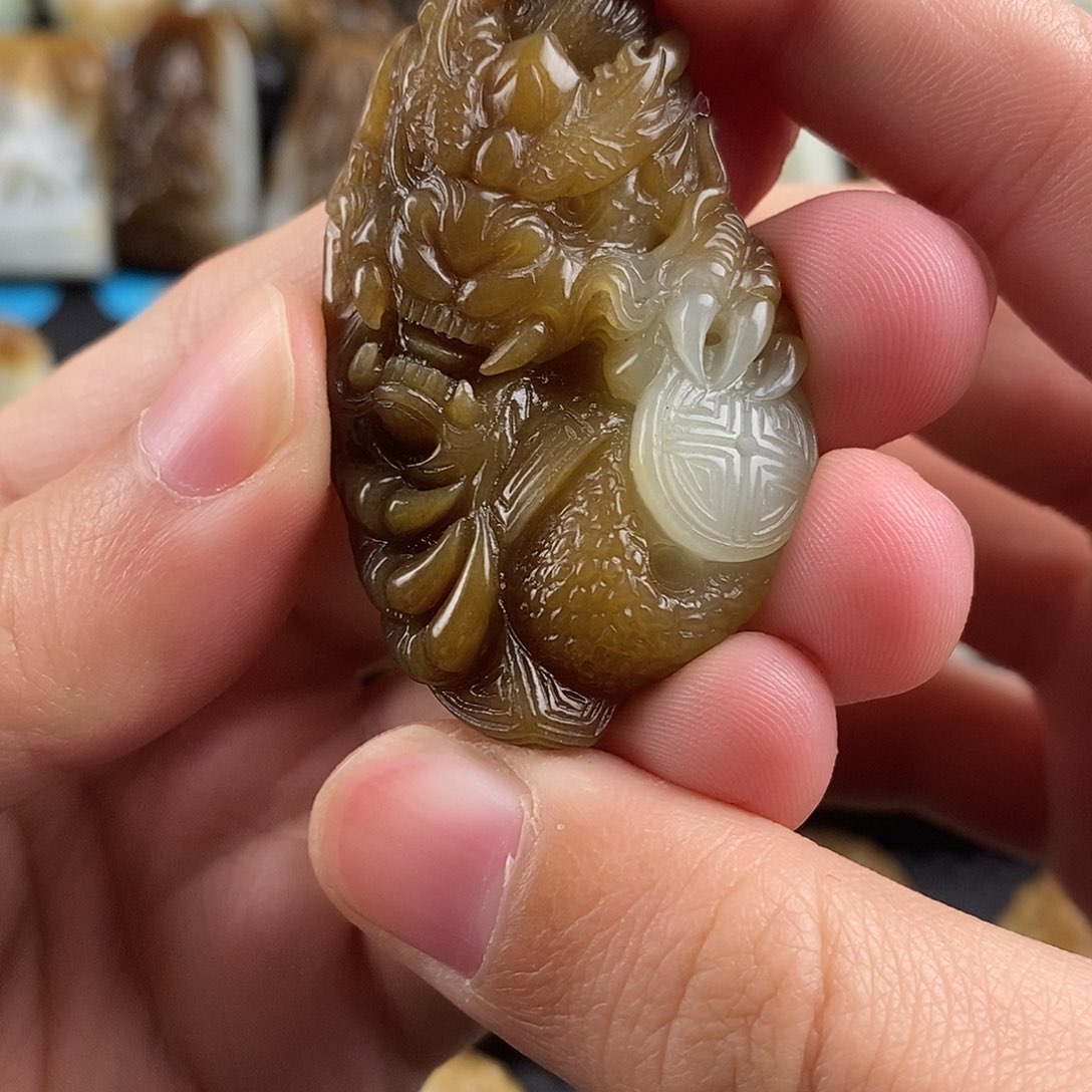 和田玉挂件未镶嵌