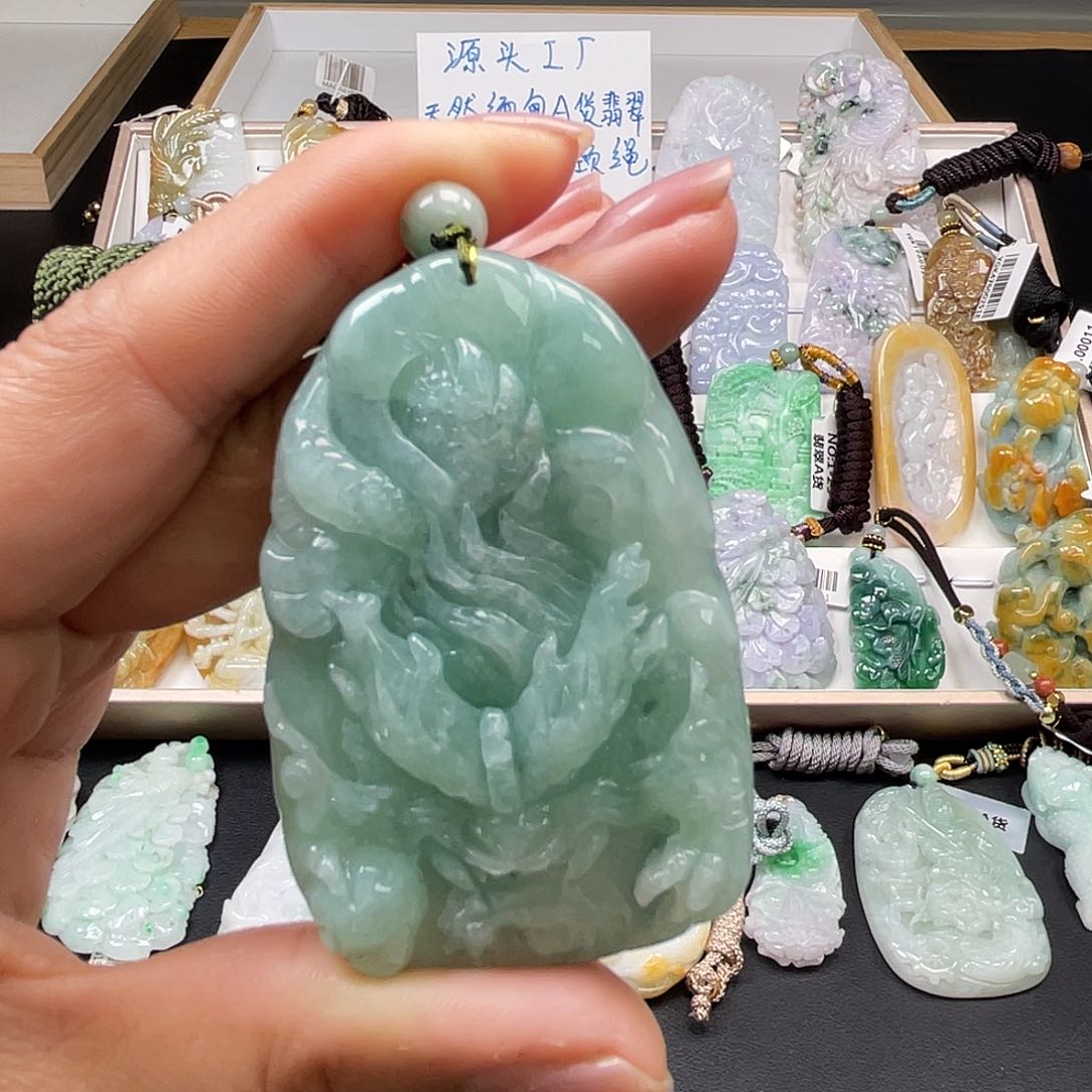 翡翠吊坠(不含链)未镶嵌