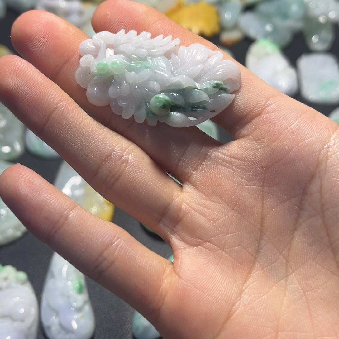 翡翠未镶嵌挂件0003