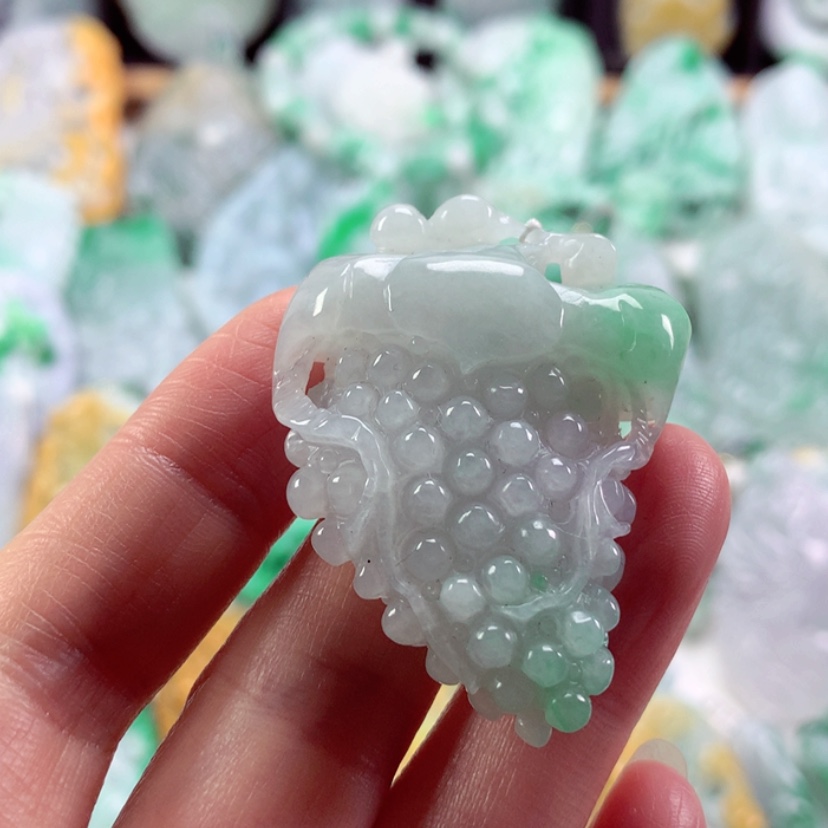 【闪购商品】翡翠吊坠(不含链)未镶嵌