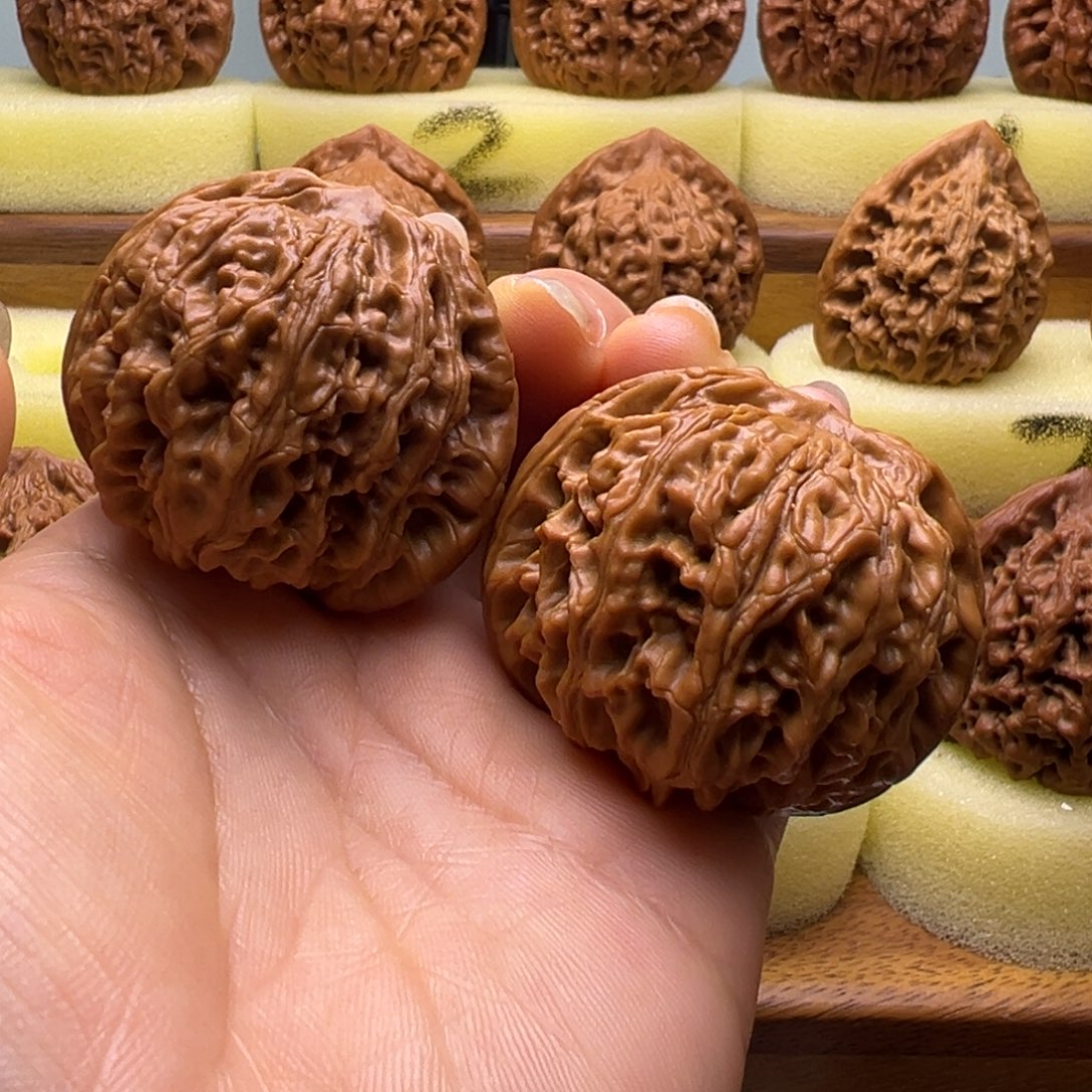 文玩核桃吊坠女娲石手把件42