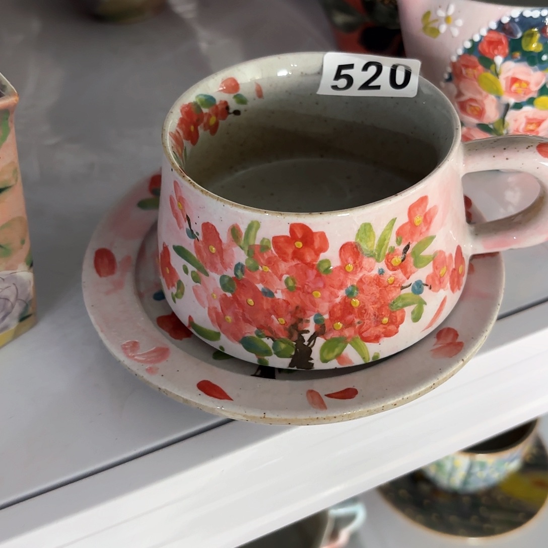 瓷片你的心在滴血呢是不