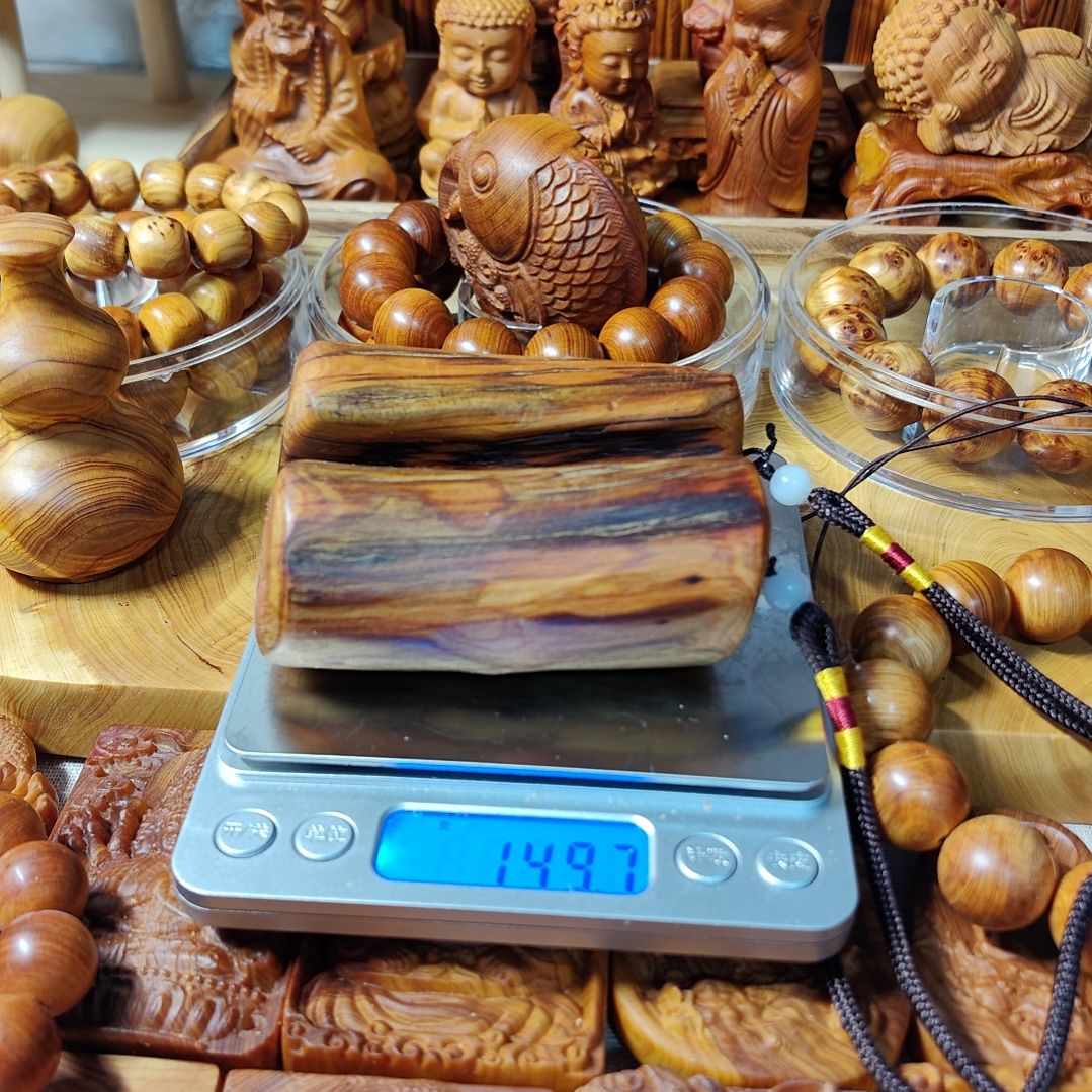 申**印太行崖柏手工艺品