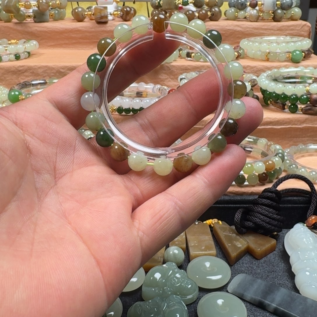 和田玉未镶嵌手链