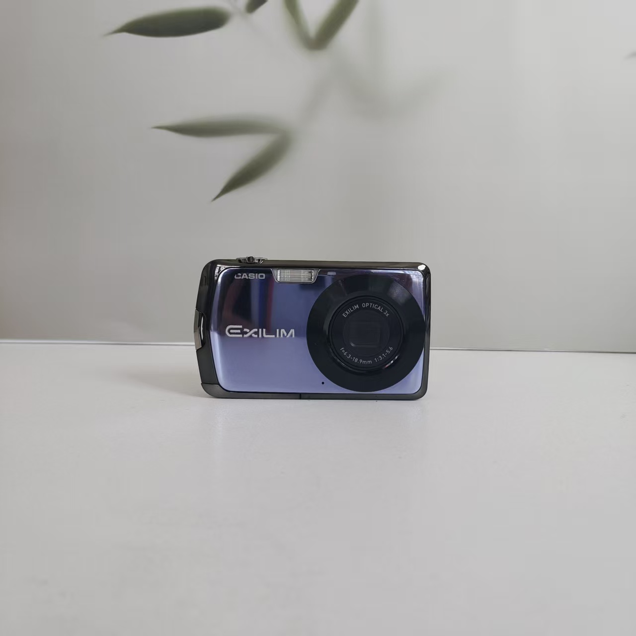 9新 Casio/卡西欧 z330 蓝色ccd相机美颜1200W像素3倍变焦日版