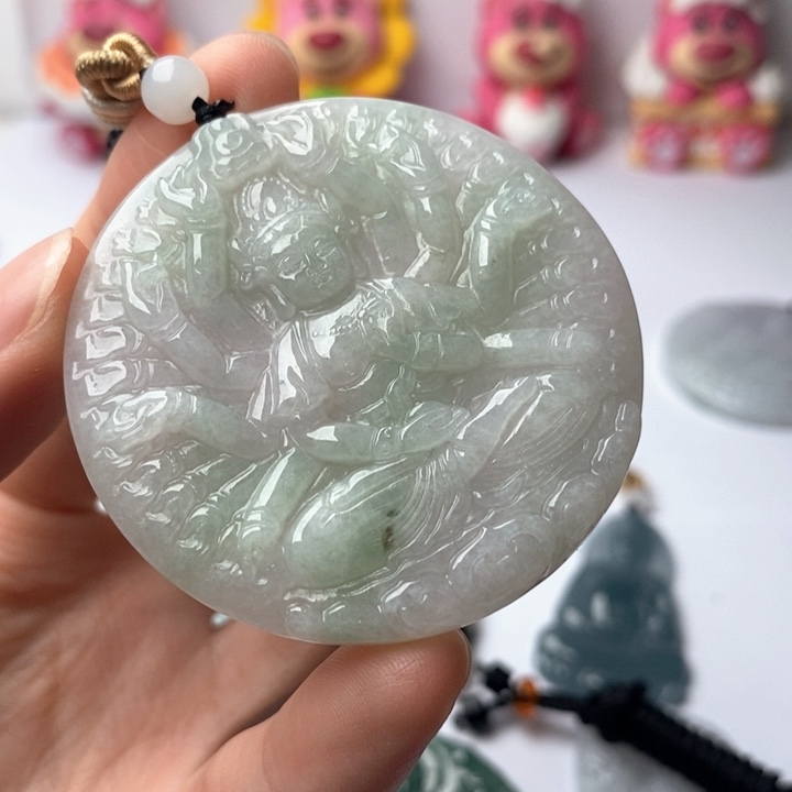 翡翠未镶嵌颈饰翡翠