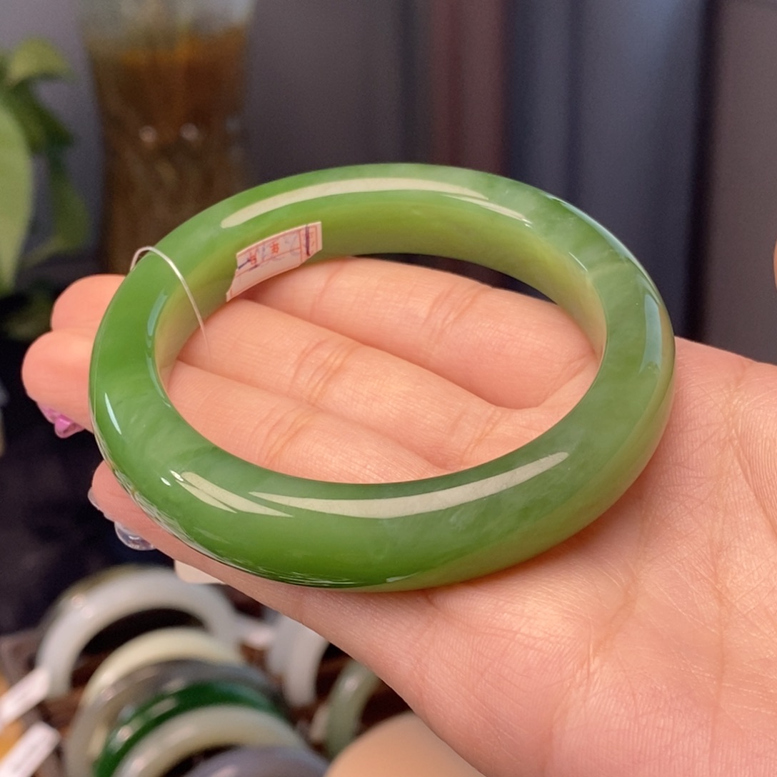 和田玉碧玉阳绿猫眼未镶嵌55