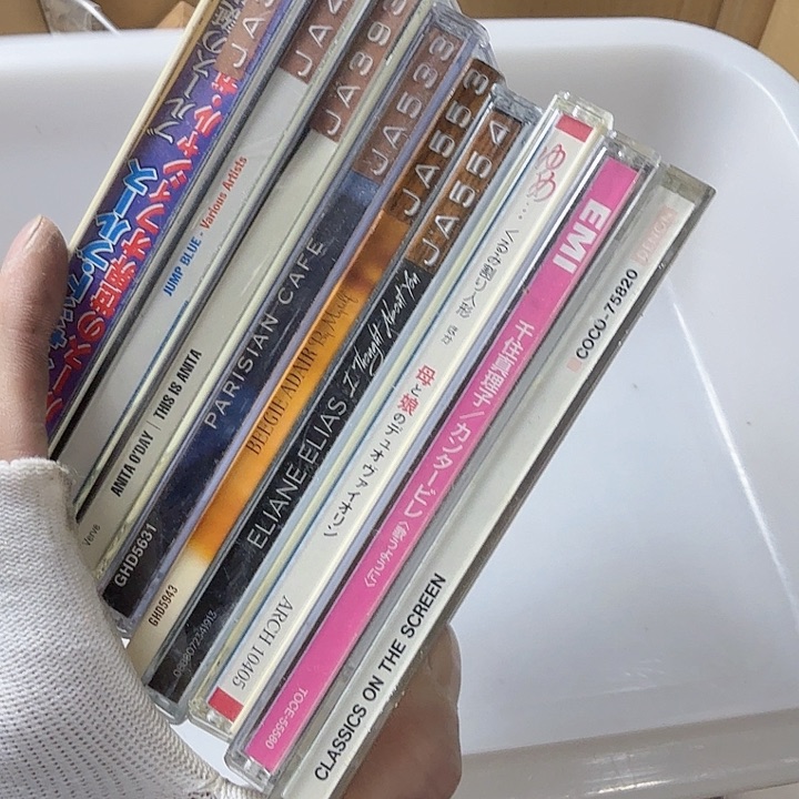 冲*件中古商品，瑕疵品，不保好坏。198