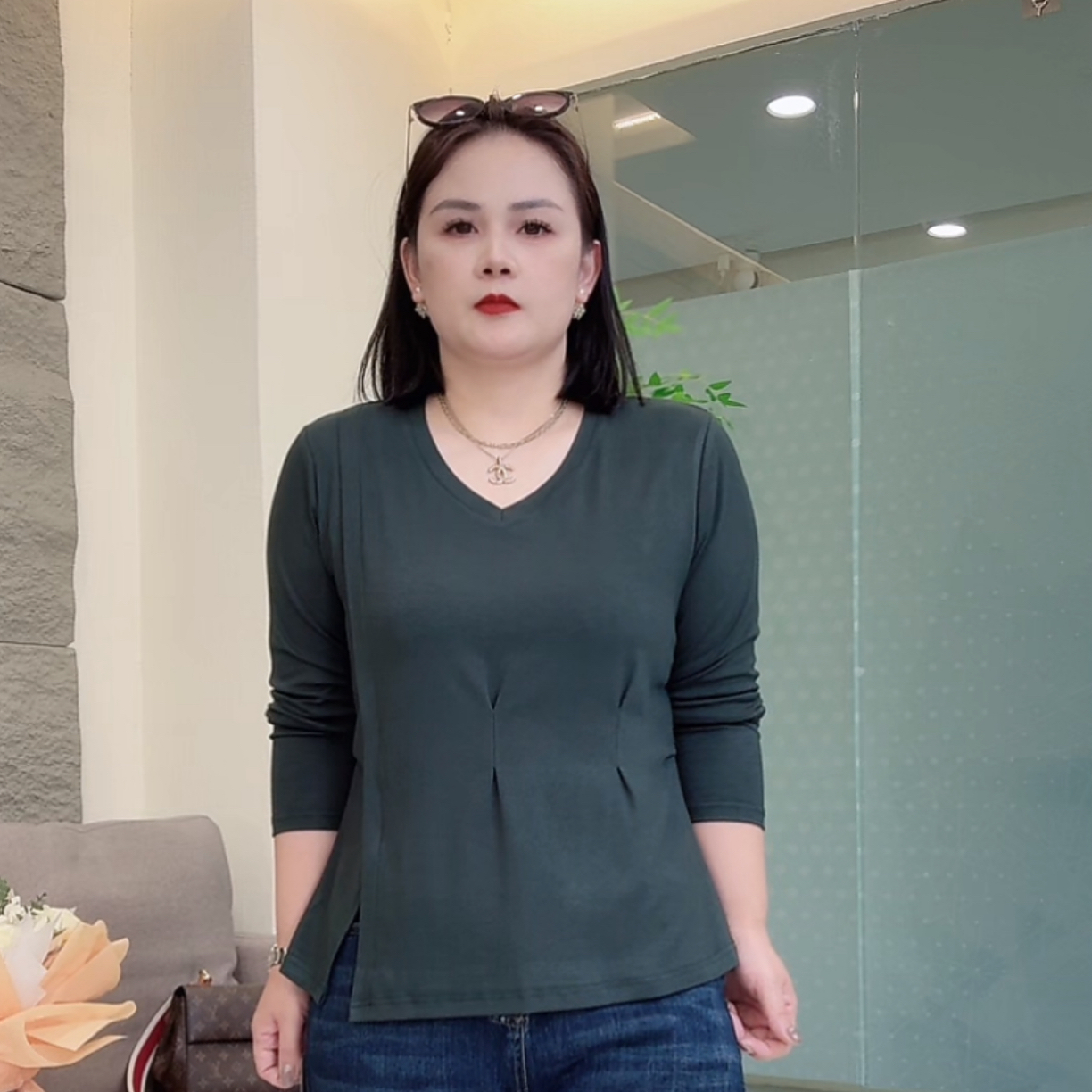 【加绒厚度】双面一体绒长袖V领常规型褶皱显瘦内搭时尚洋气百搭