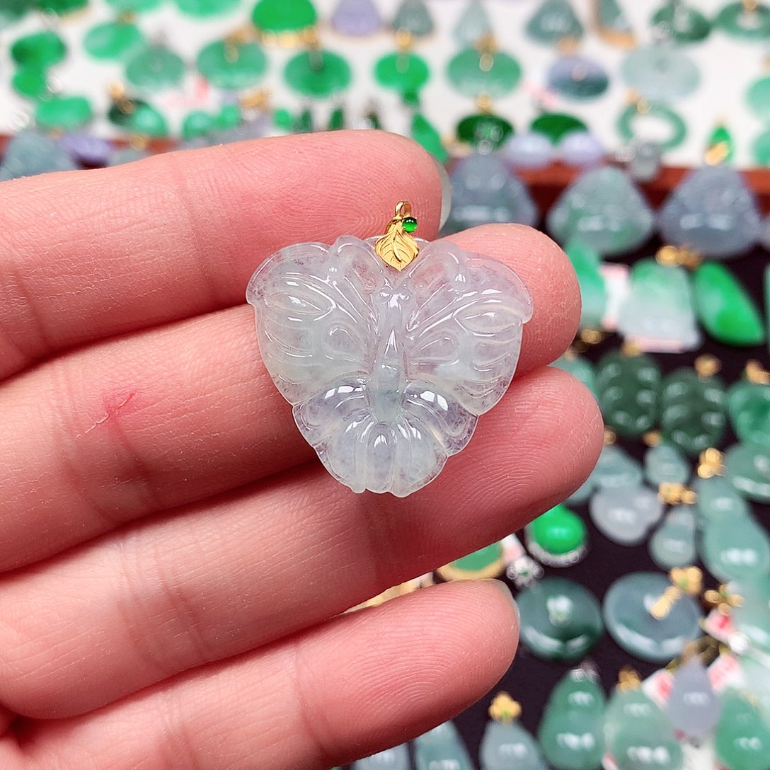 翡翠18K金镶嵌挂件