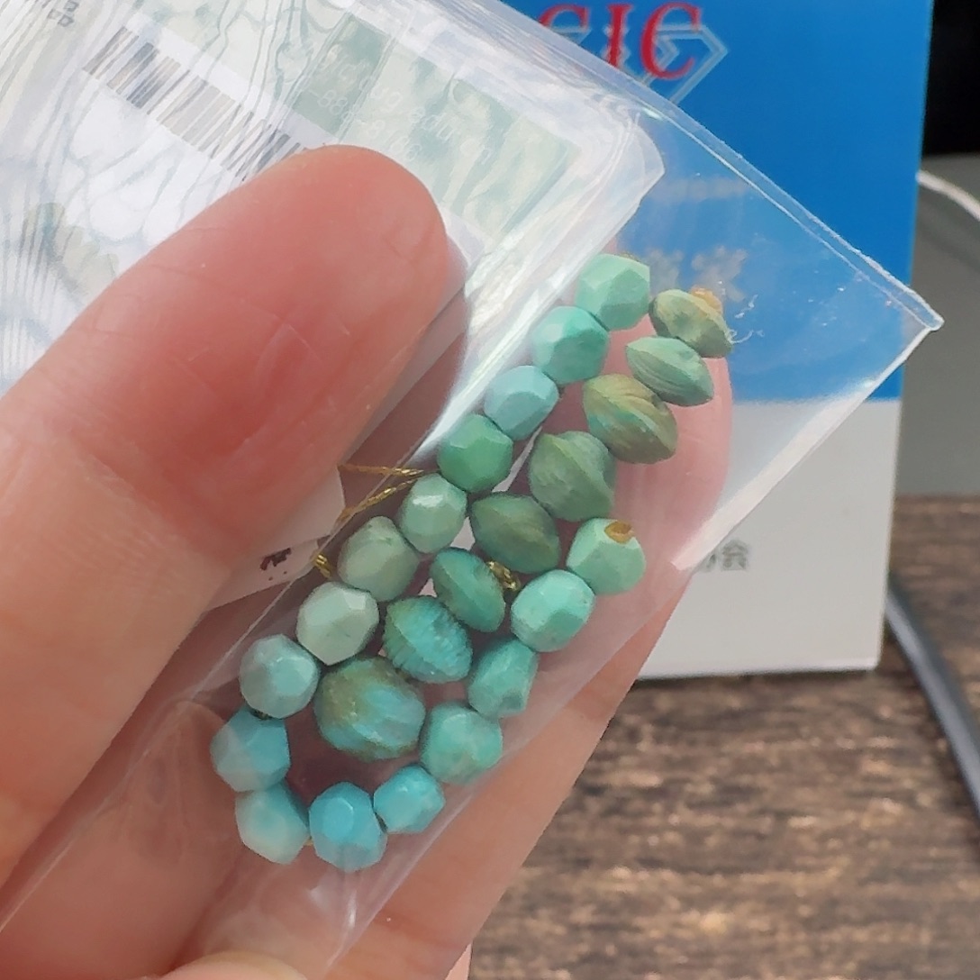 绿松石珠宝奇石未镶嵌