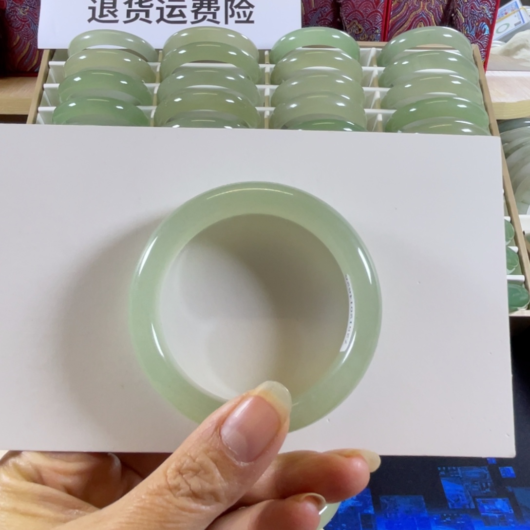 东陵石未镶嵌手镯50圈