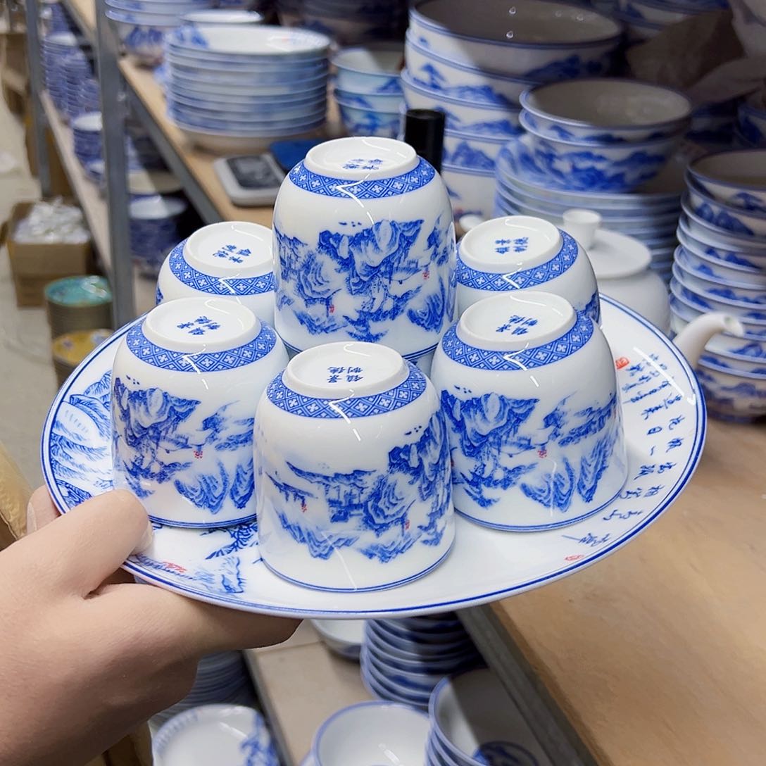 瓷片青花山水八件套，，，，，，，