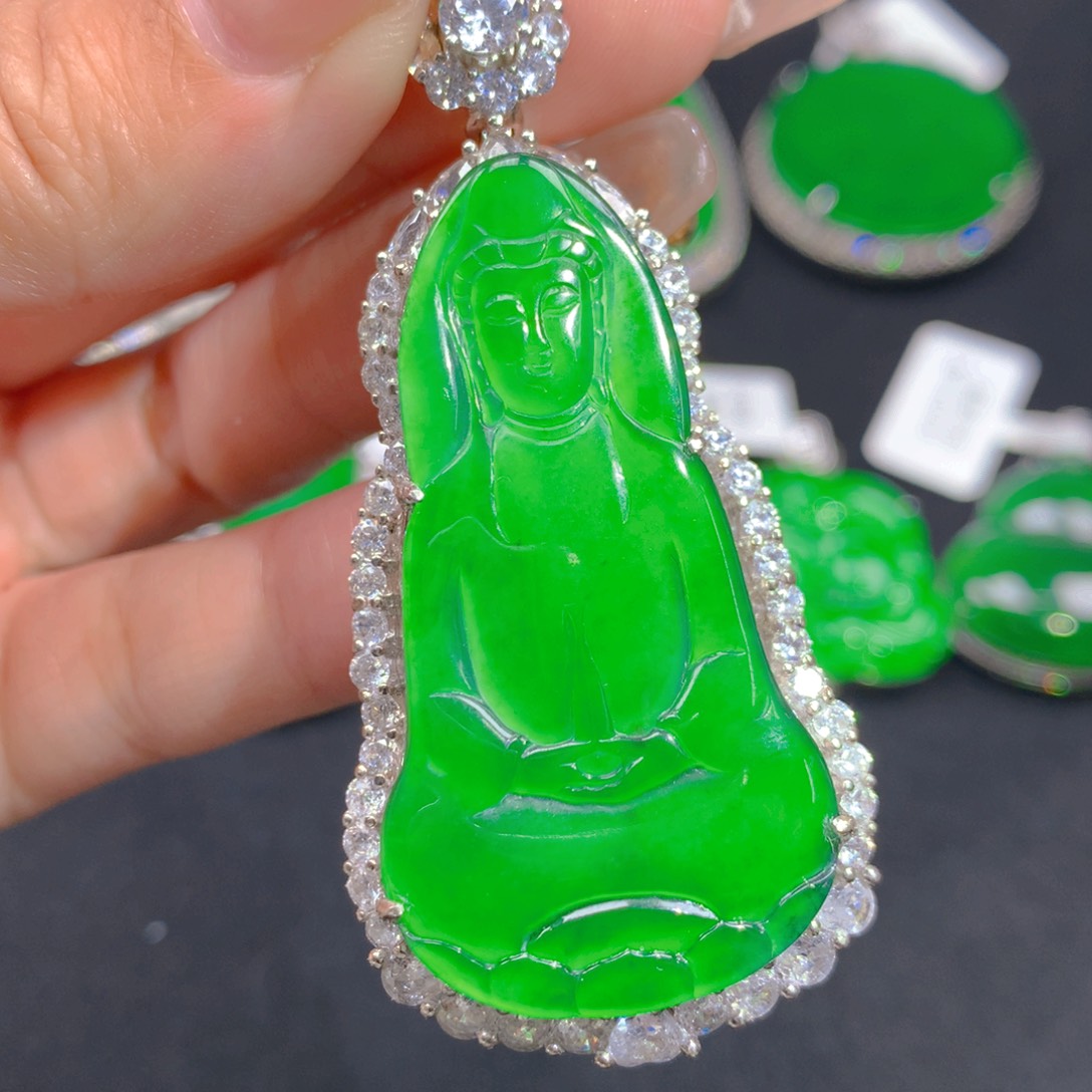 翡翠颈饰银S925镶嵌111111111