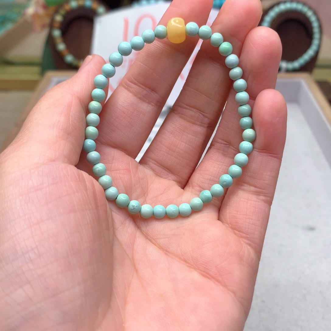 绿松石配饰未镶嵌