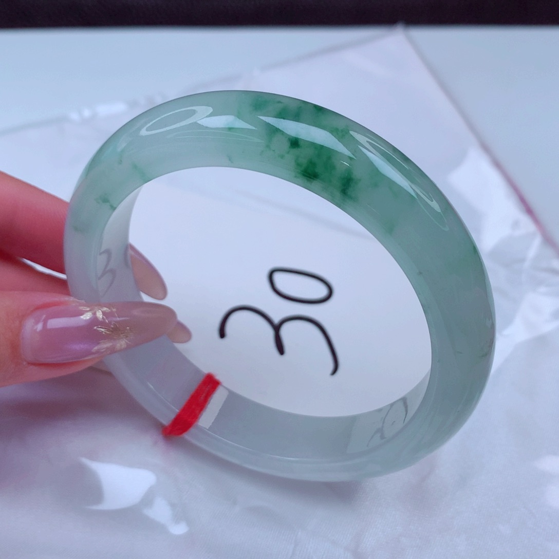 翡翠手镯未镶嵌翡翠58