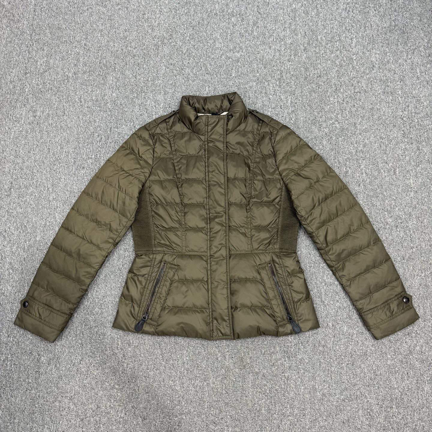 99新 BURBERRY/博柏利 15092647 nz 巴宝莉 绿色棉服外套 L码