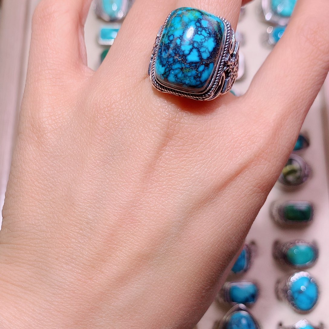 代***头绿松石银S925镶嵌颈饰