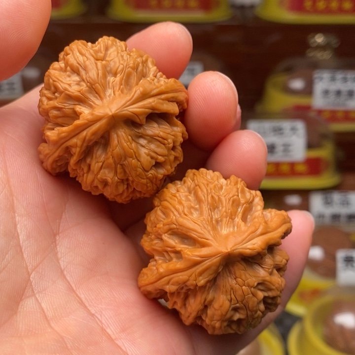 吊坠文玩核桃红锦鲤