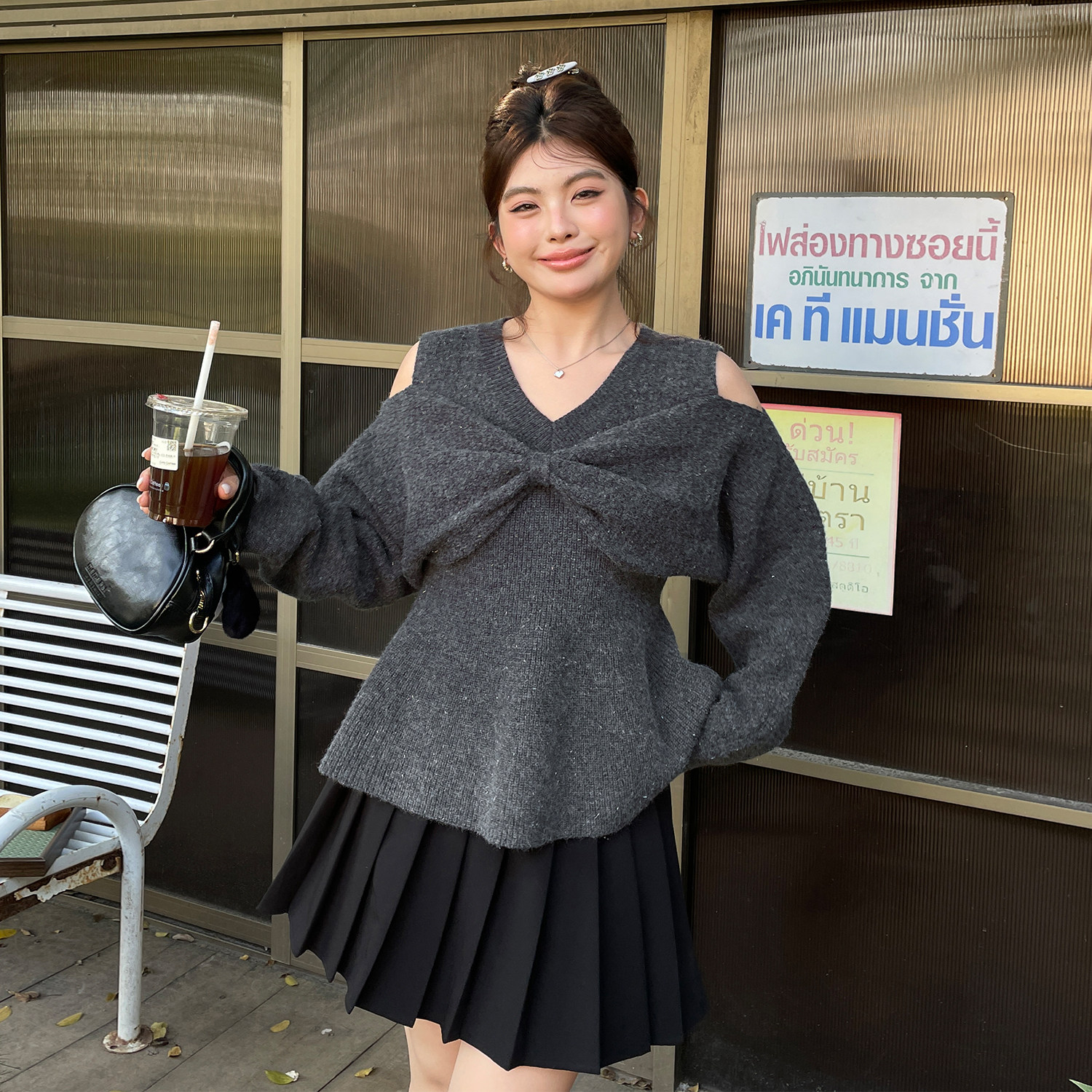 大码胖mm秋冬新款长袖宽松蝴蝶结毛针织衫秋女装针织纯色上衣