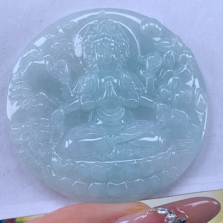 颈饰未镶嵌翡翠多*宝千手观音