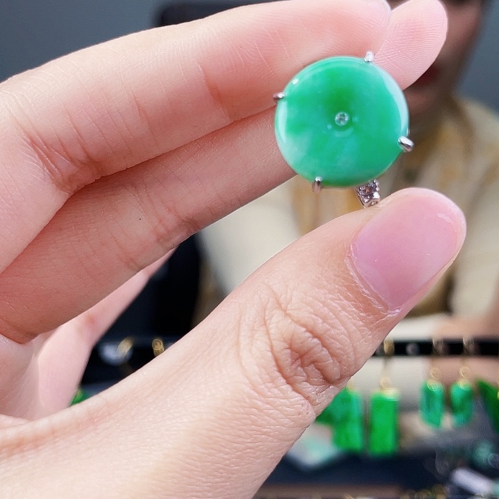 翡翠戒指银S925镶嵌饰品