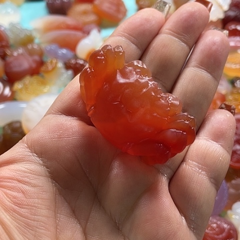 未镶嵌颈饰玛瑙/玉髓吉****伙