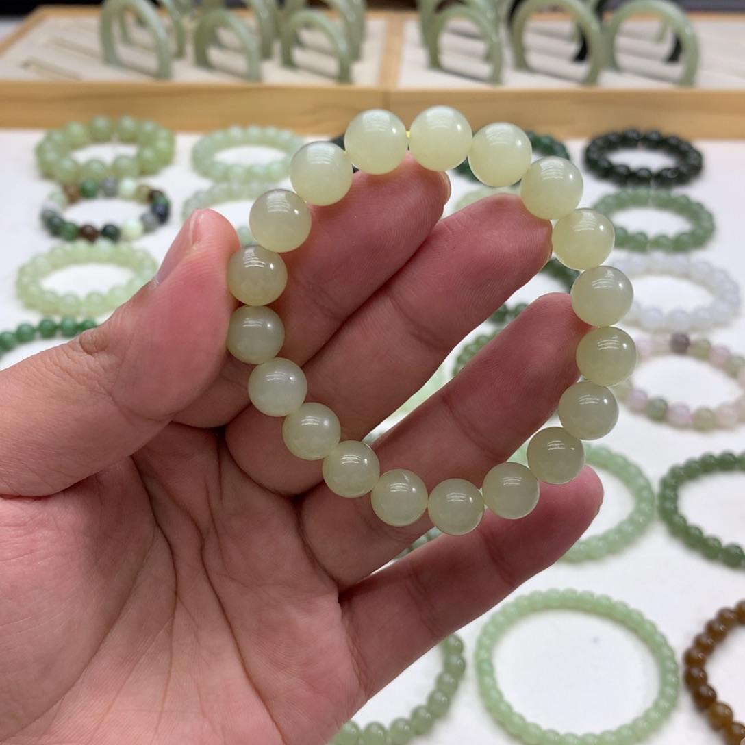 和田玉手串（蜂蜜水9.8）未镶嵌