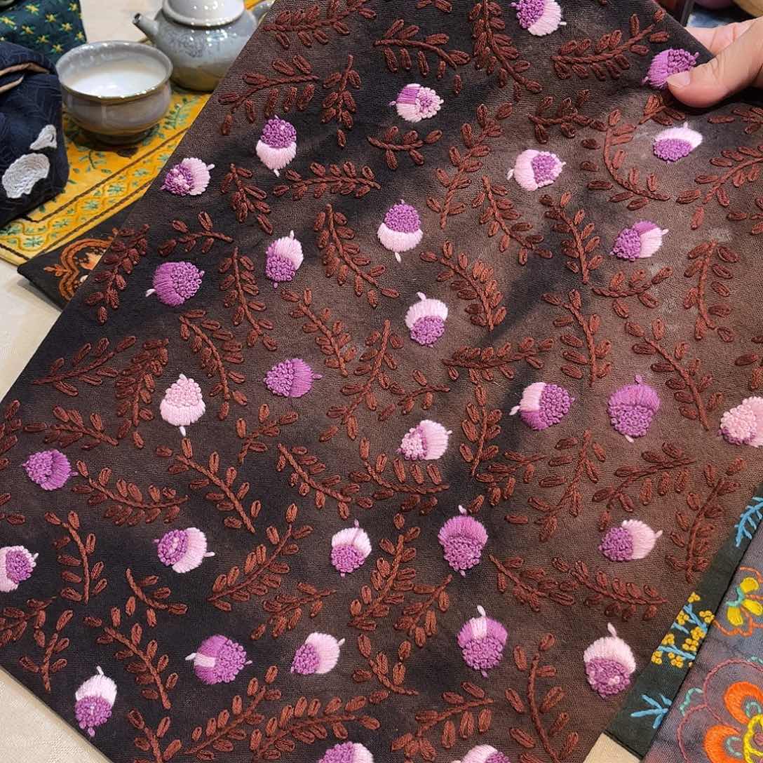 规格30.40刺子绣茶席