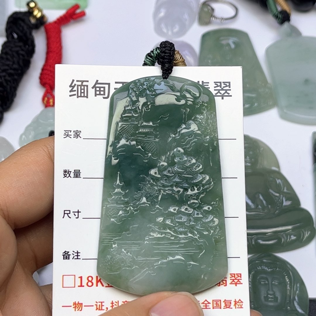 翡翠颈饰未镶嵌缅甸天然翡翠