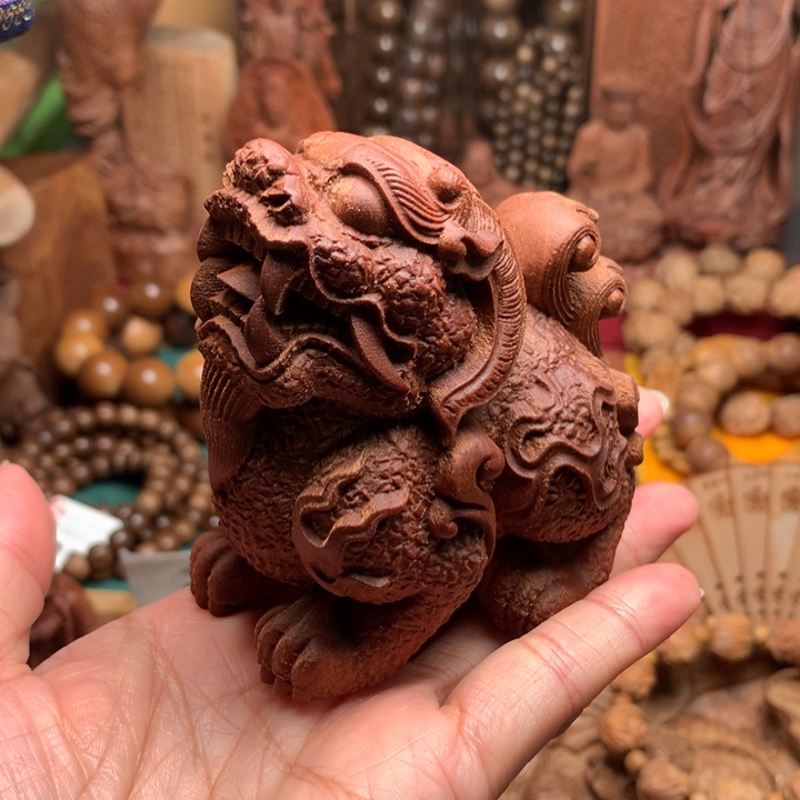 海***军檀香木把件老山檀大貔貅