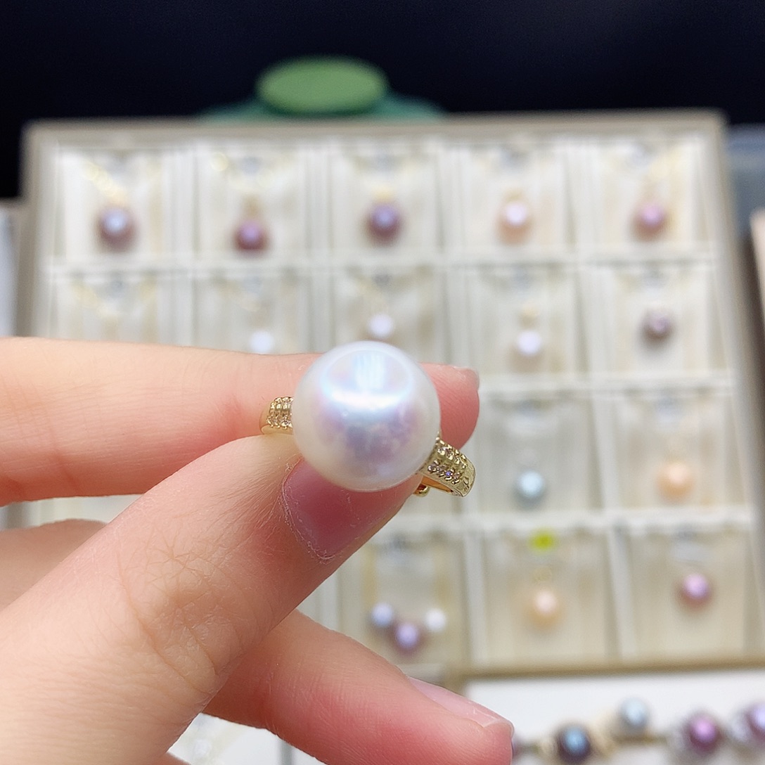 淡水珍珠颈饰合金