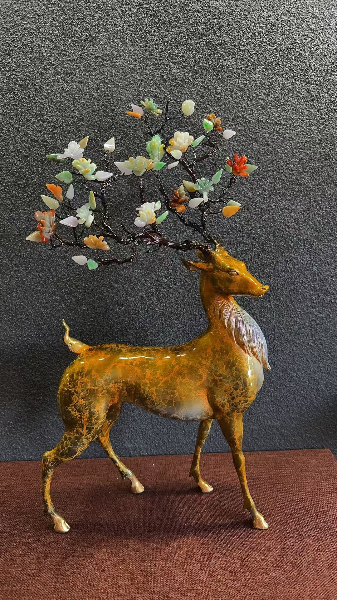 创意翡翠插花一鹿升华一鹿有你