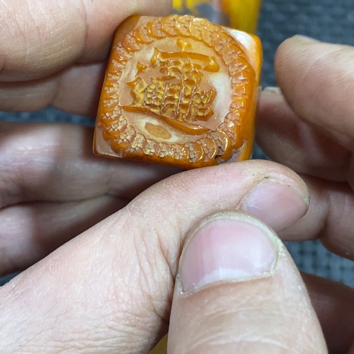 滴血莲花菩提吊坠