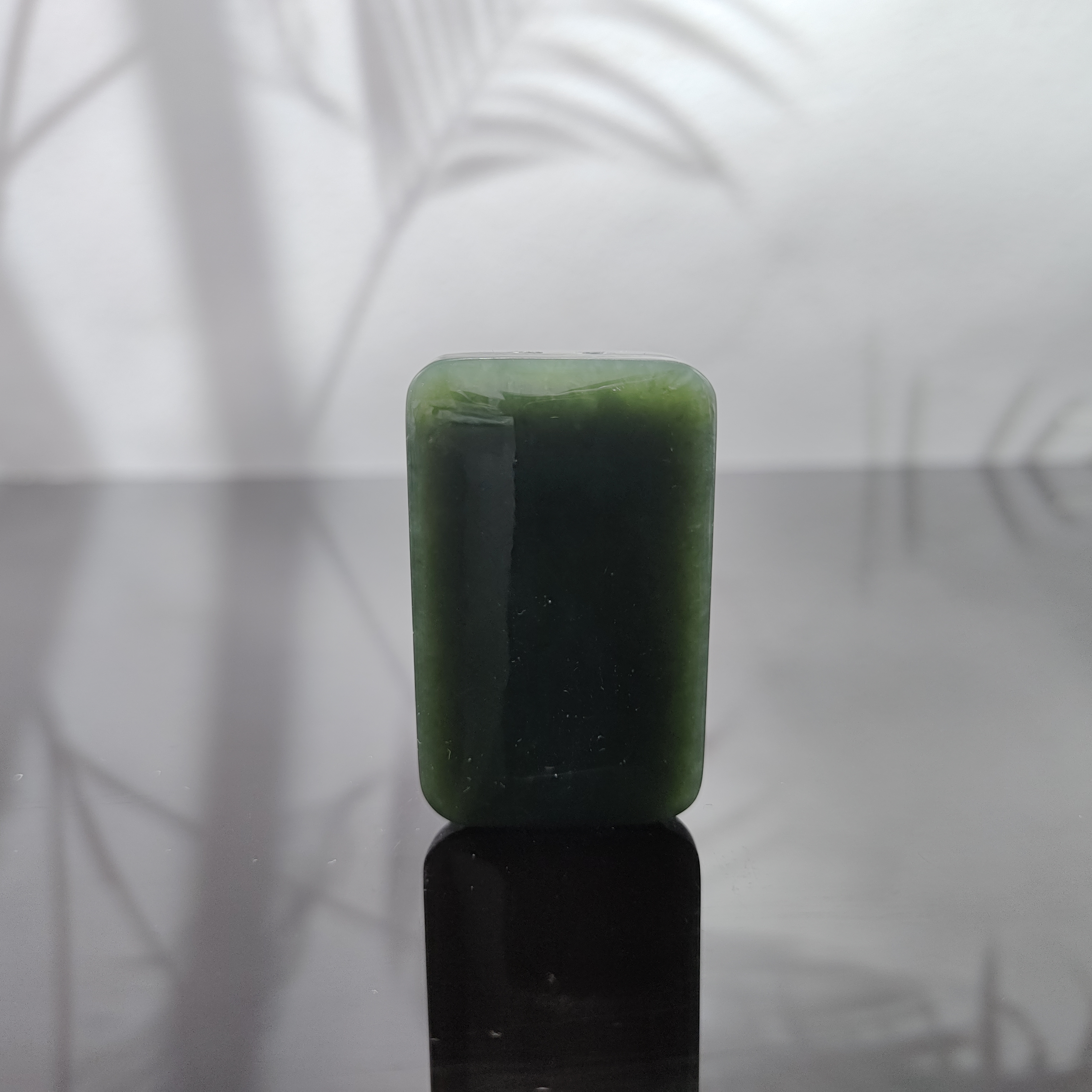 F和田玉无事牌吊坠1644