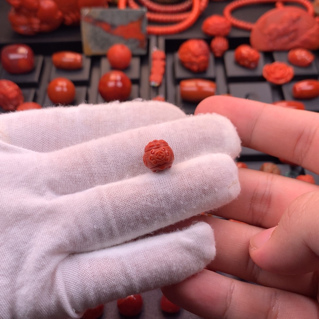 南红玛瑙未镶嵌精工雕刻聚宝炉顶珠10.5mm