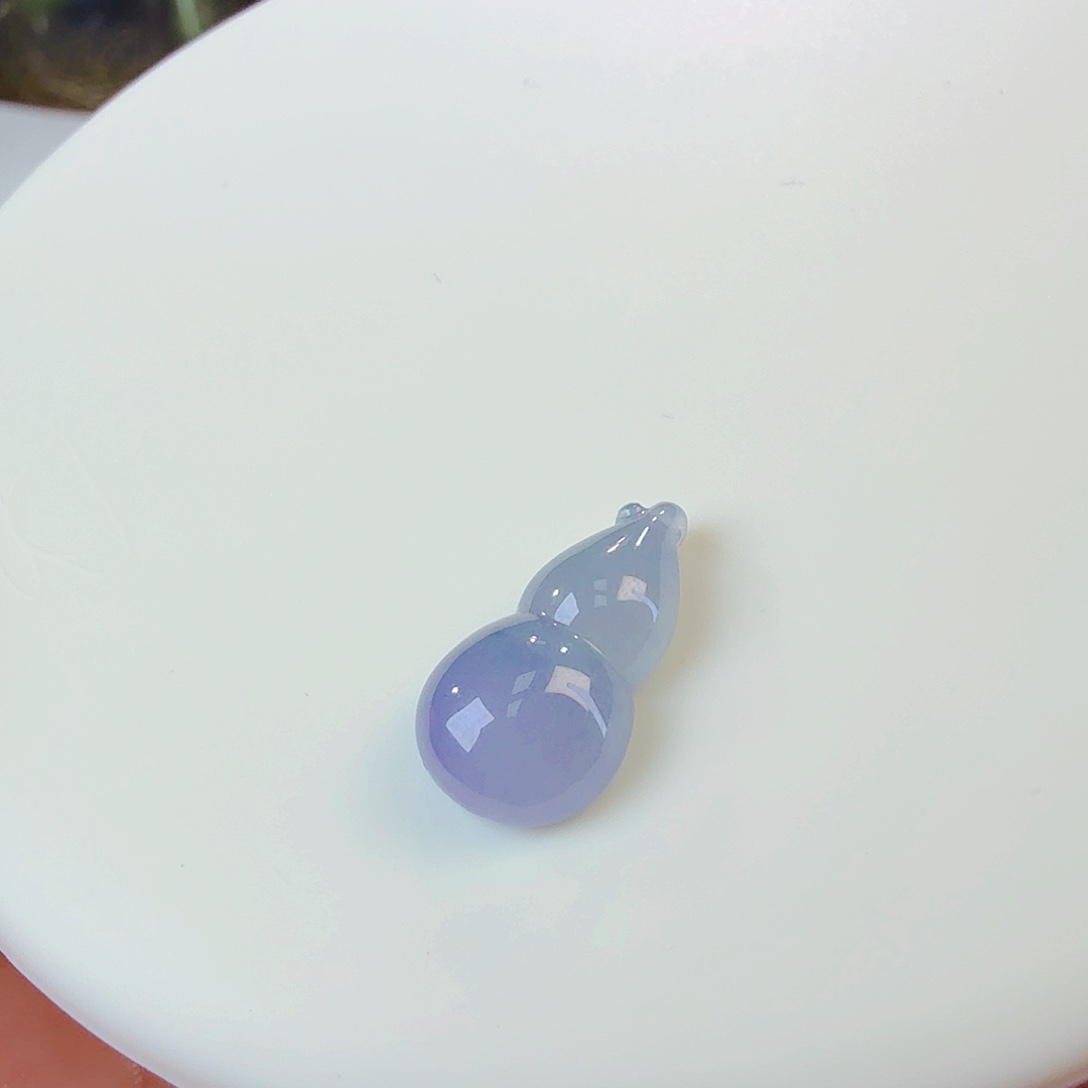 翡翠裸石渐变葫芦